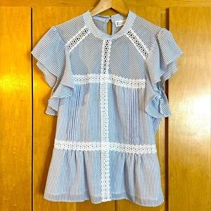 💌 New York & Co ADORABLE peplum eyelet blue white ruffle stripe top medium